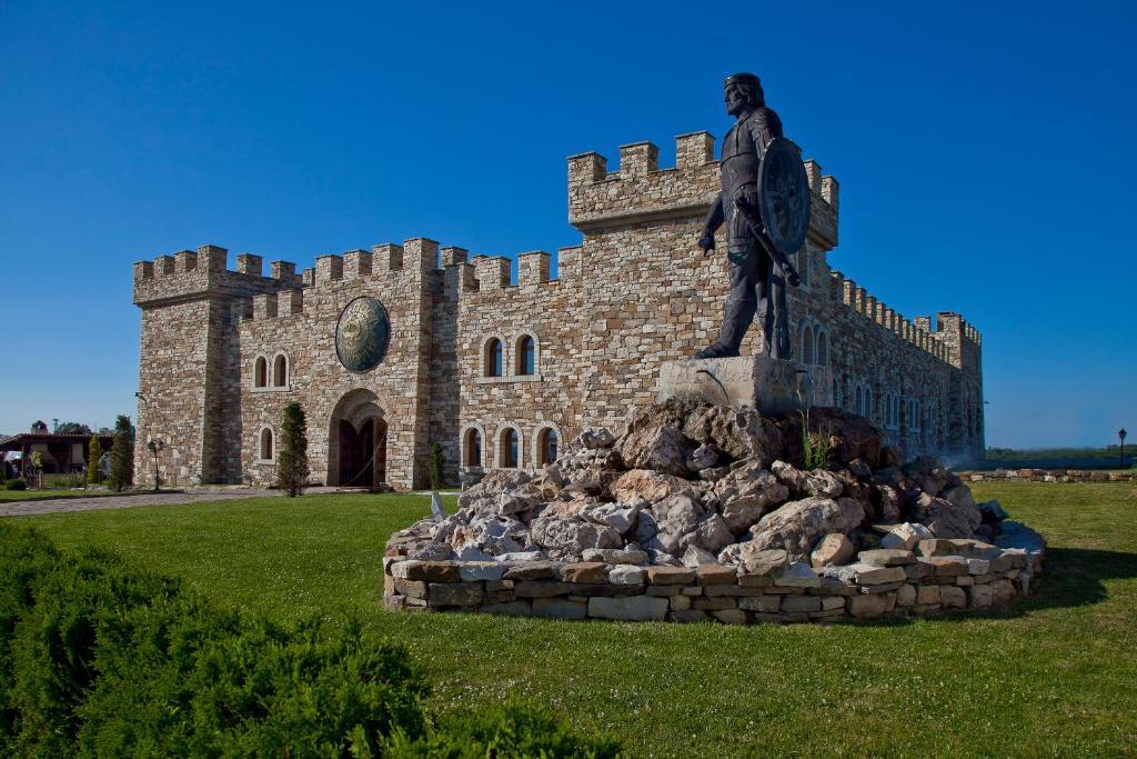 Kaloyanova Fortress Hotel Arbanasi Ngoại thất bức ảnh
